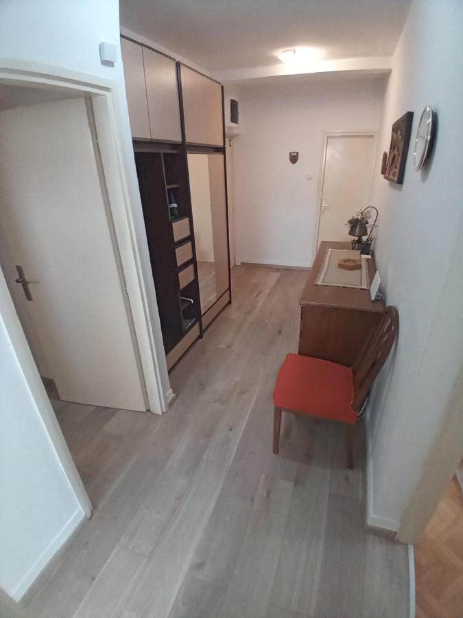 Apartment Doris Primošten Exteriör bild